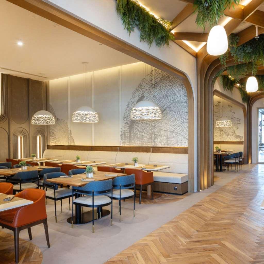 The First Collection Dubai Waterfront Hotel Restaurant photo