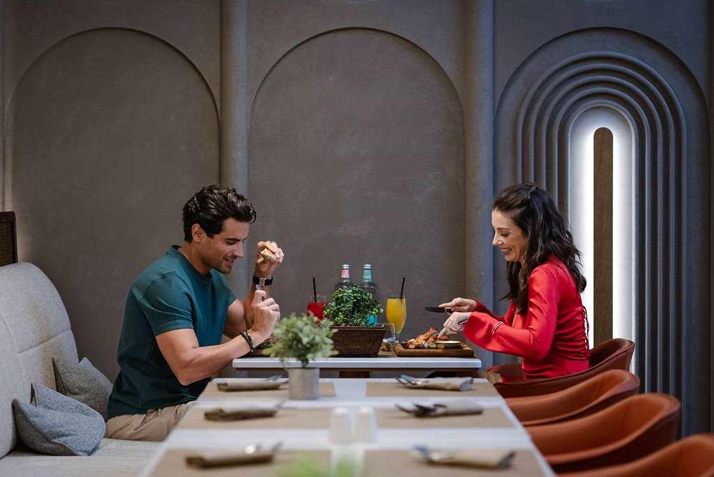 The First Collection Dubai Waterfront Hotel Restaurant photo