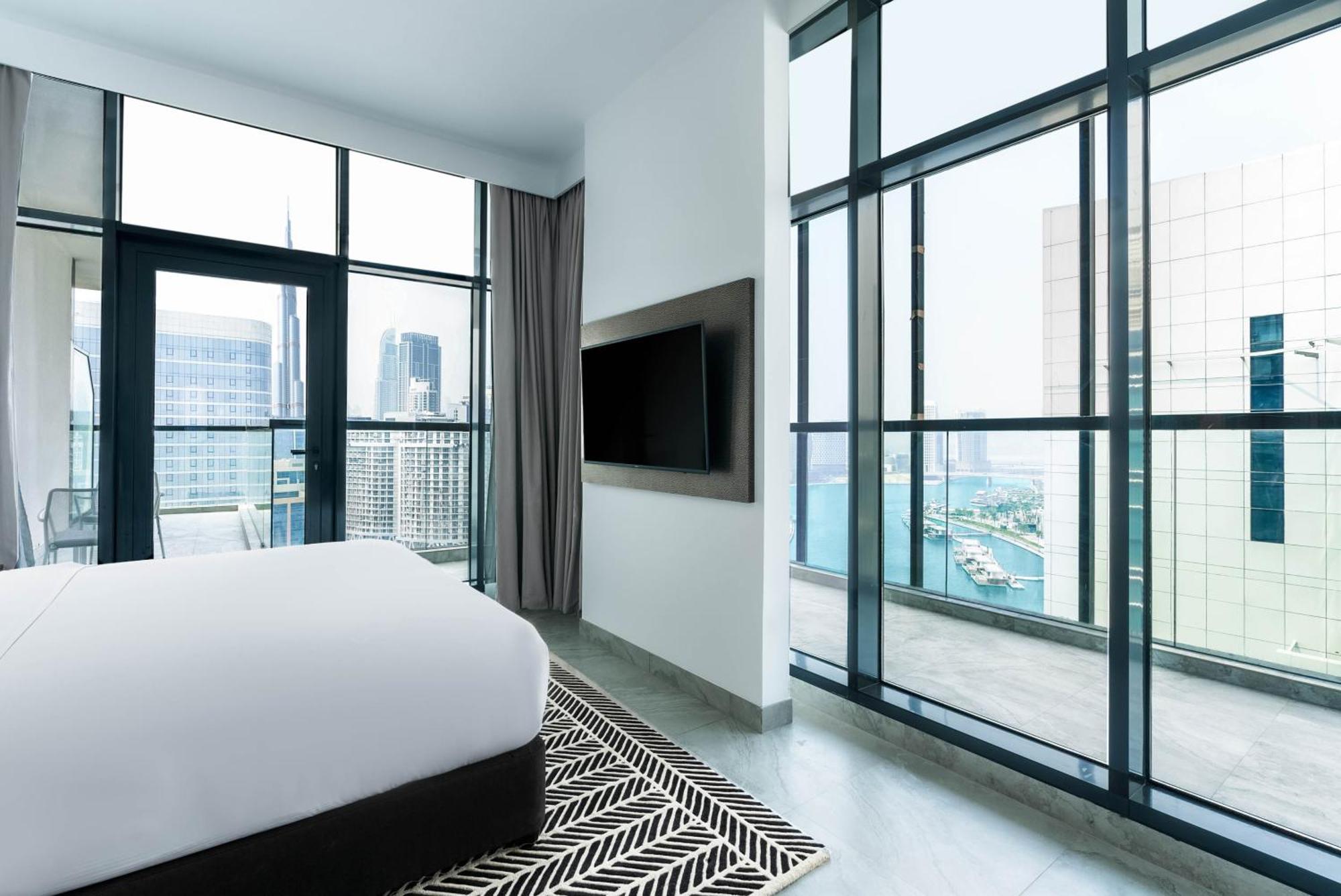The First Collection Dubai Waterfront Hotel Exterior photo