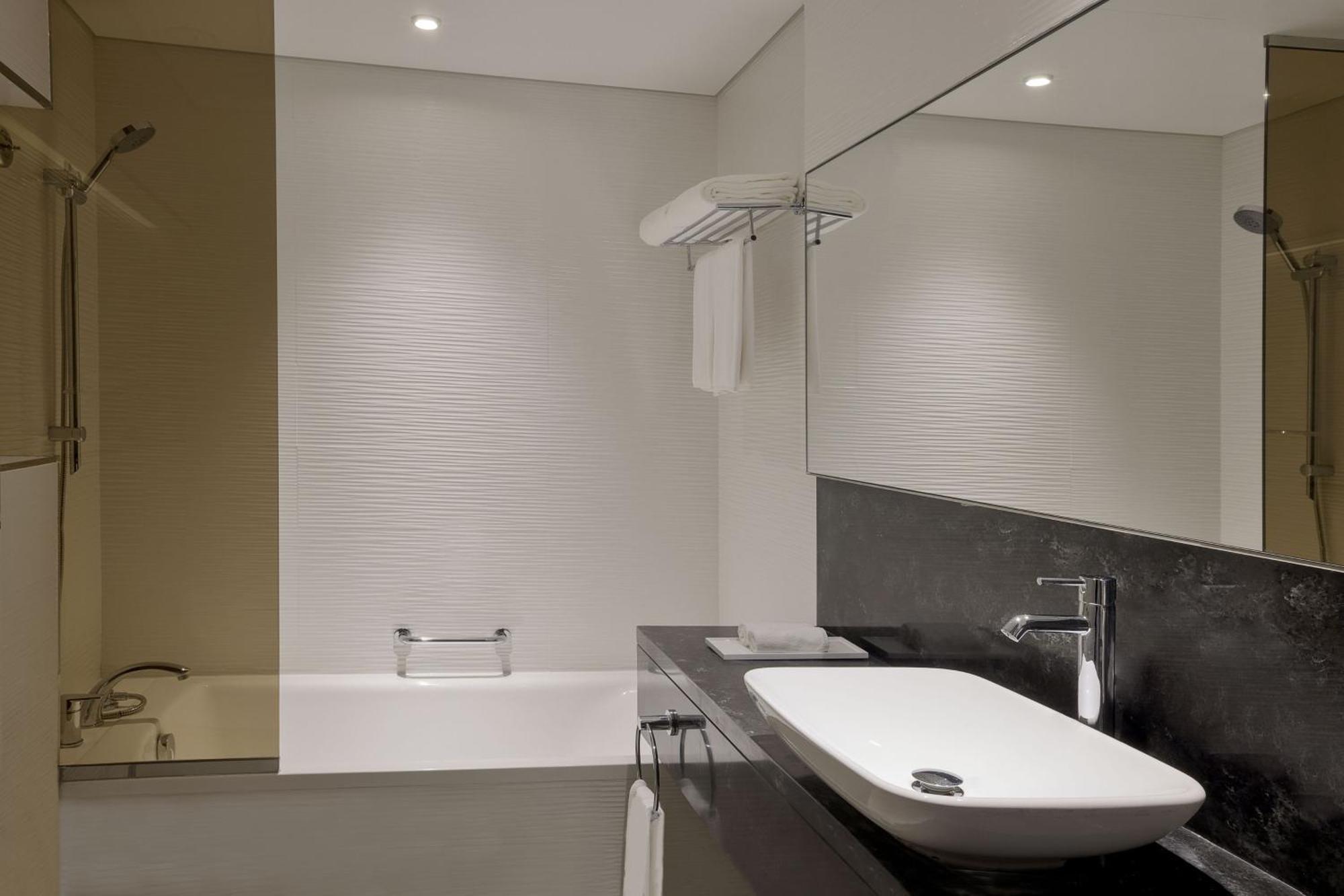 The First Collection Dubai Waterfront Hotel Exterior photo